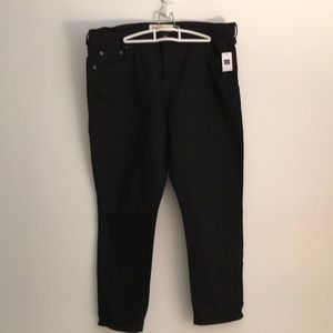 Gap - Black Best Girlfriend jeans - 33R